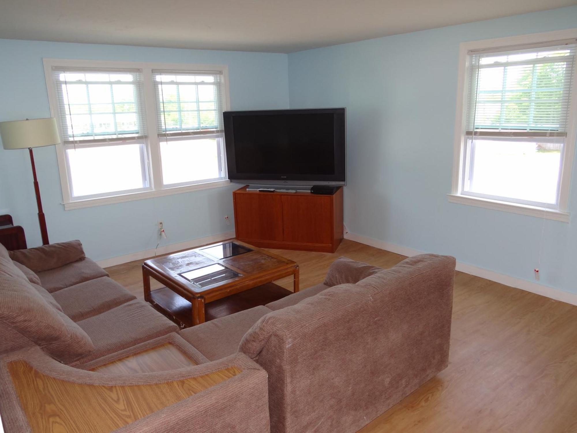 Jonathan Edwards Motel 2*