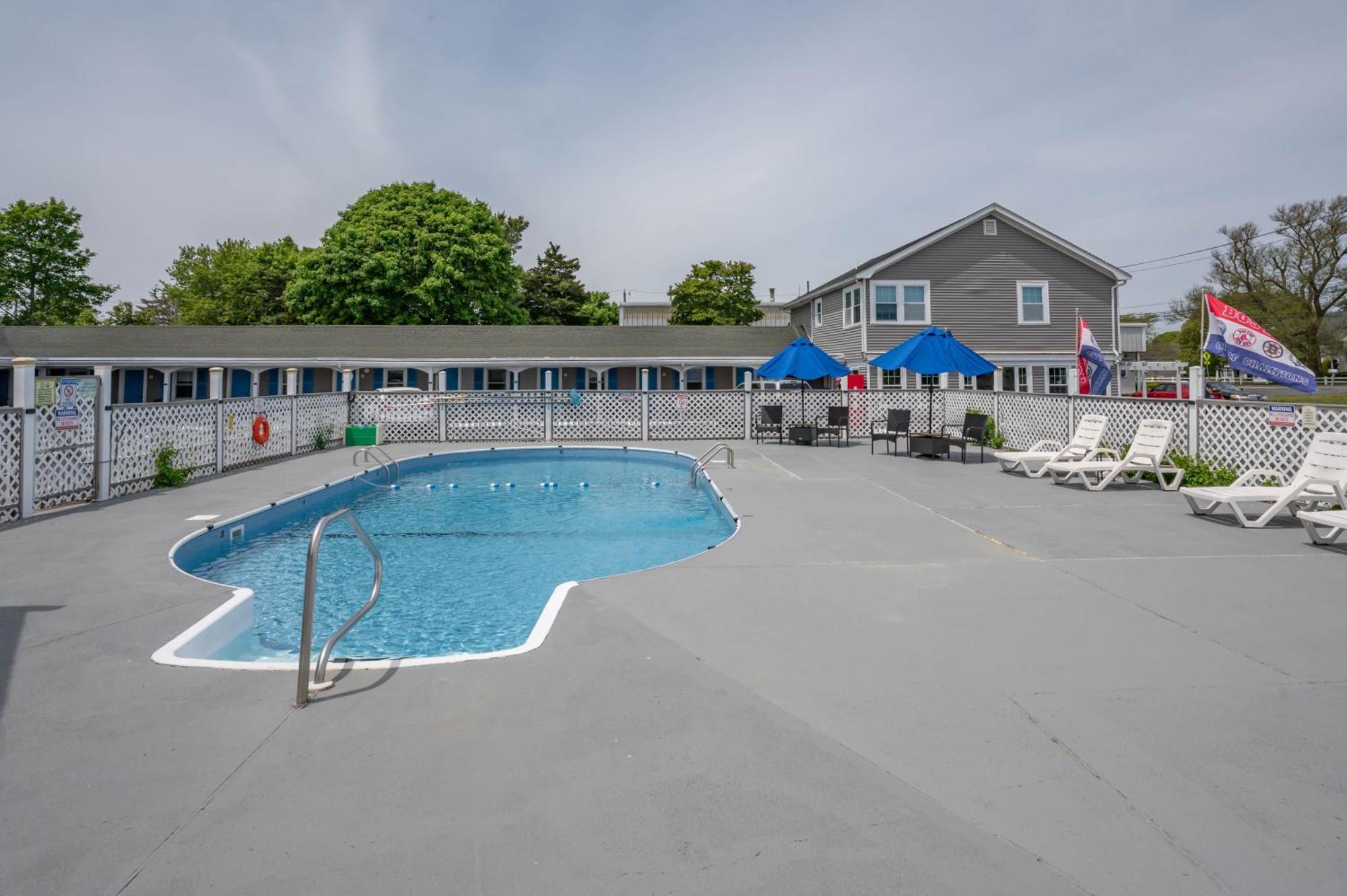 Motel Jonathan Edwards 2*