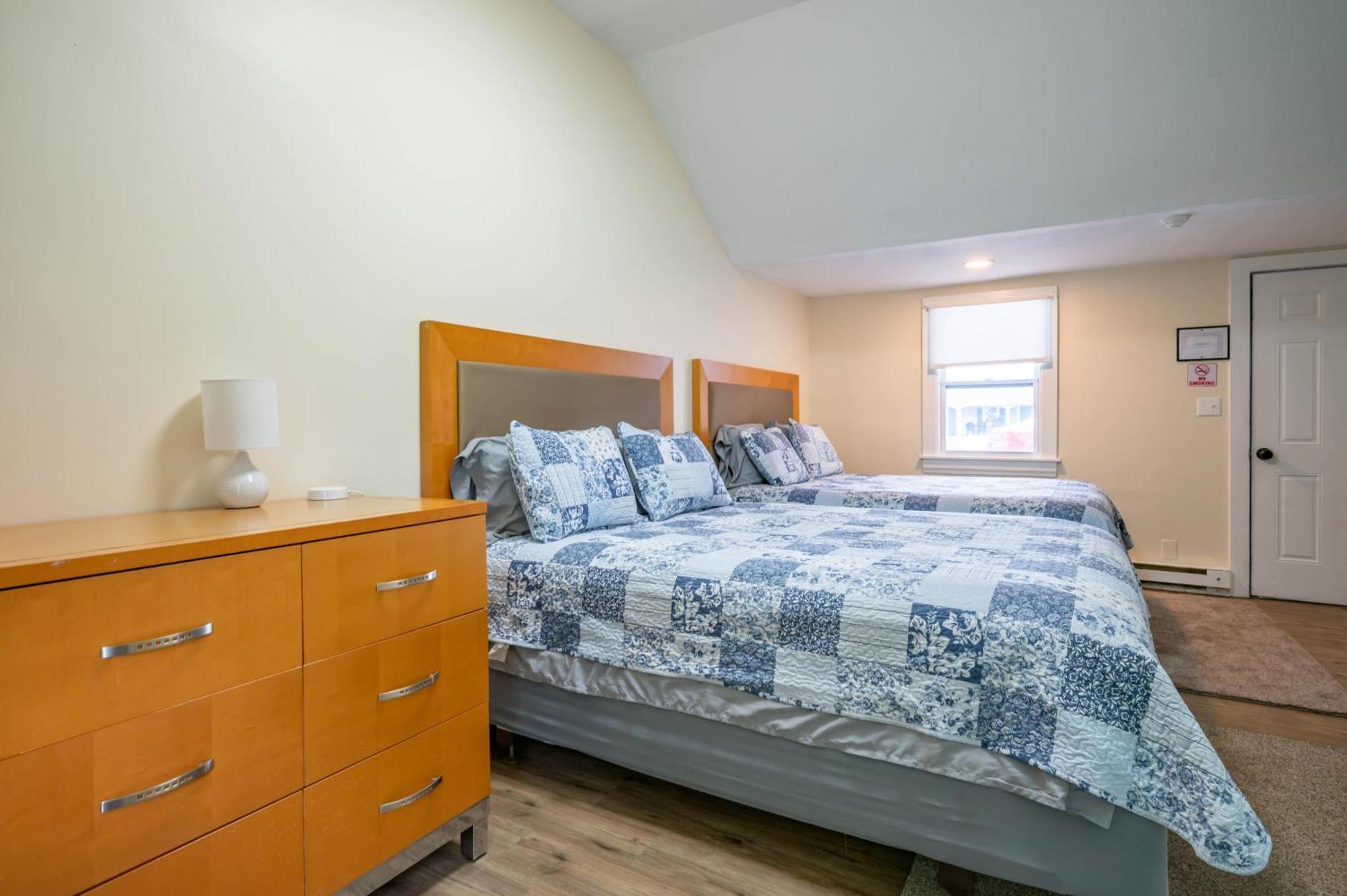 Motel Jonathan Edwards 2*